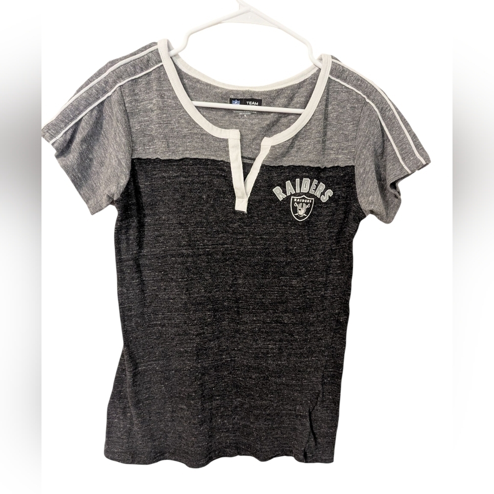 Raiders,Nfl , Gray T-Shirt,Size M